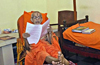 Pejawar seer injured due to travel on bad road